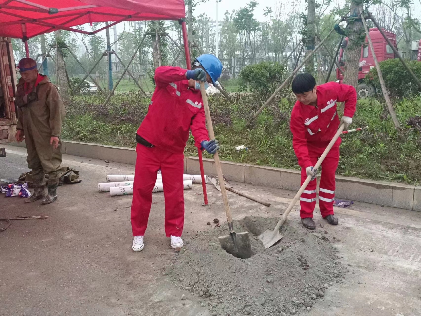 东海管道疏通哪家好】及时进行市政管道清淤